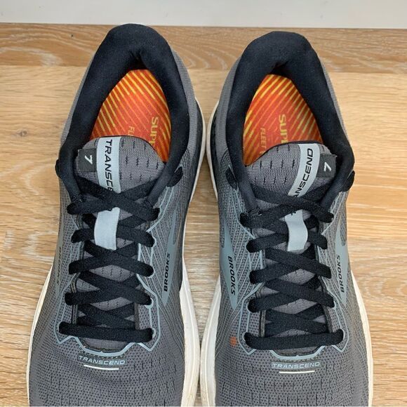 Brooks Transcend 7 Men’s Gray Running Shoes main image 12
